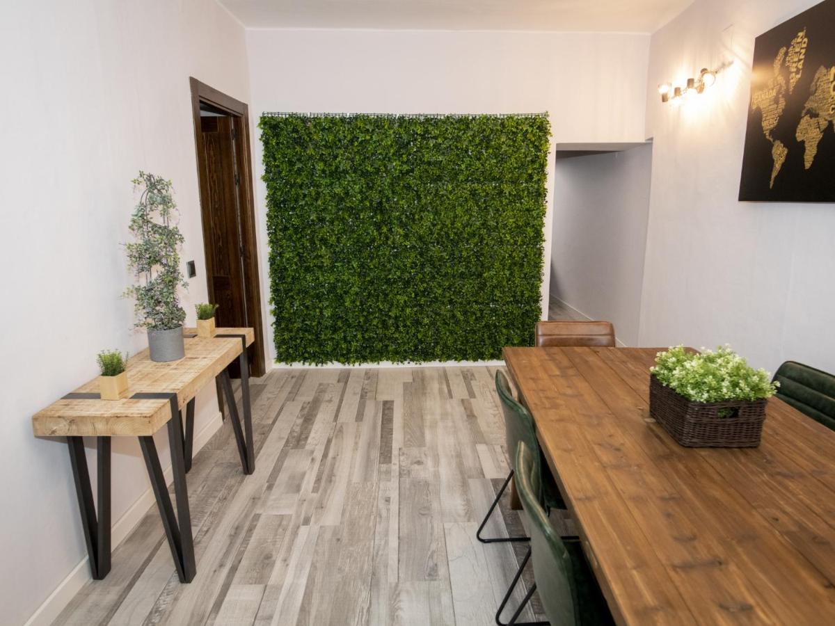 Elegante Apartamento Para 5 En El Centro De Caceres Con Wifi Exterior foto